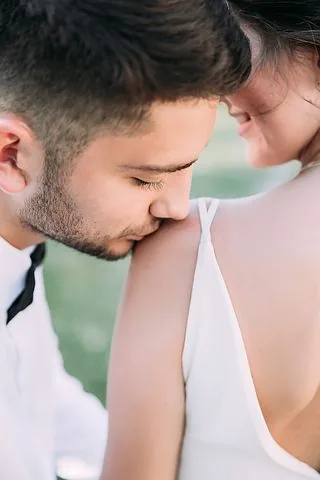 Đêm Xuân Năm Ấy: Hành Trình Tự Chữa Lành Bằng Nước Mắt Và Nghị Lực
